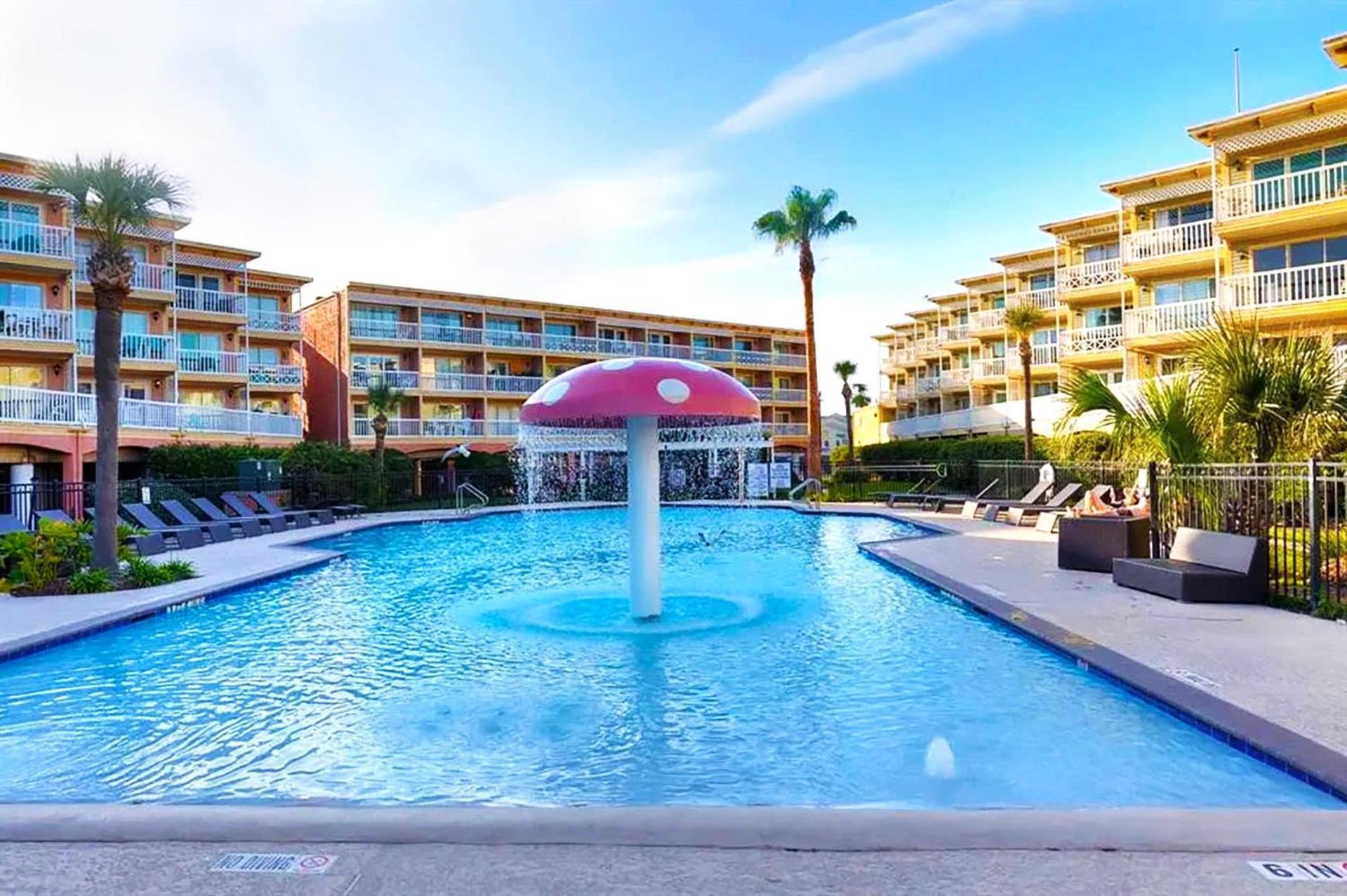 Beautiful Ocean Views At The Victorian Apartment Galveston Luaran gambar